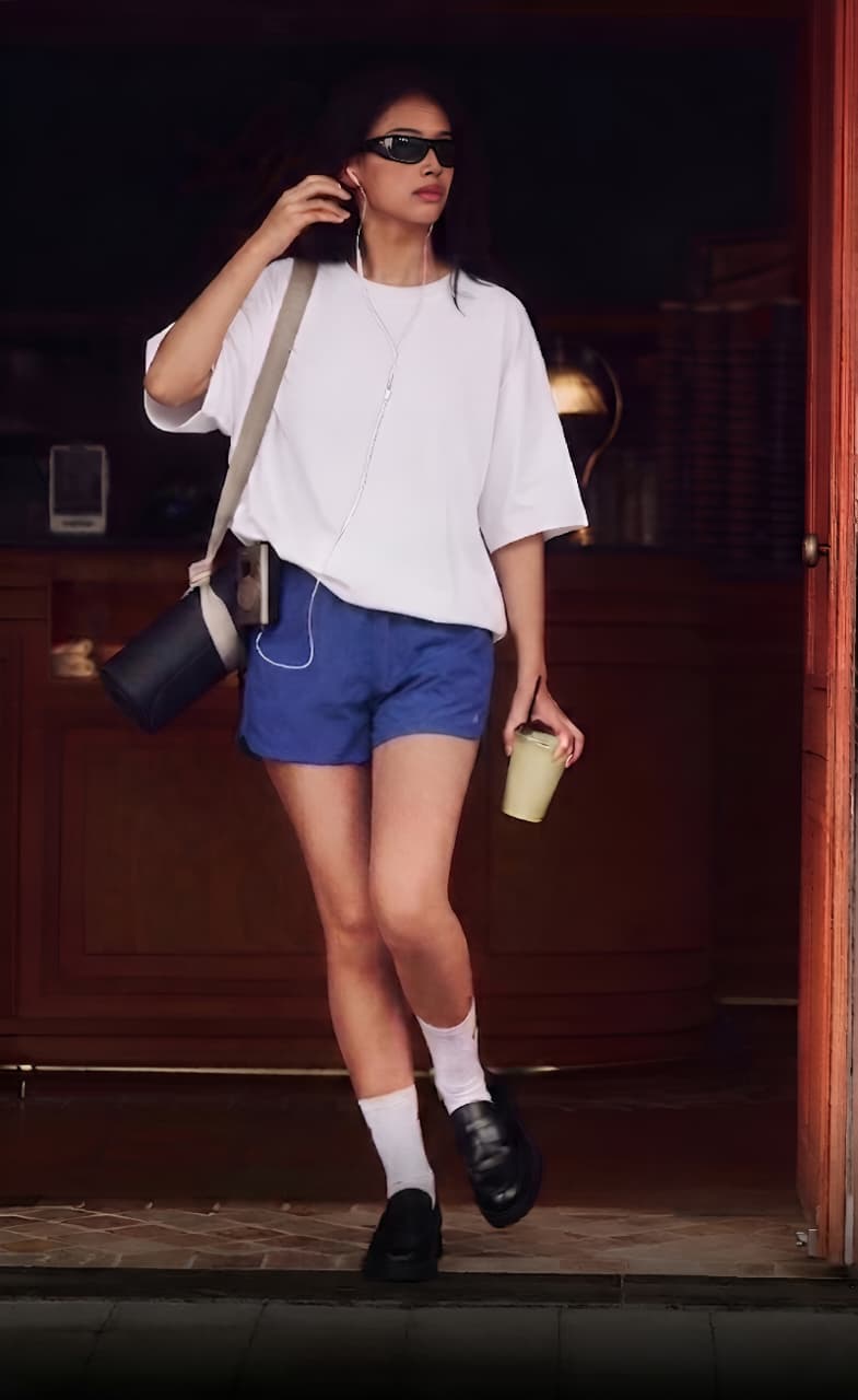 women plain tee